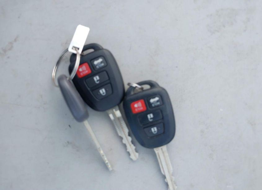 Photo 11 of 2013 Toyota Camry LE (VIN 4T1BF1FK1DU205181)