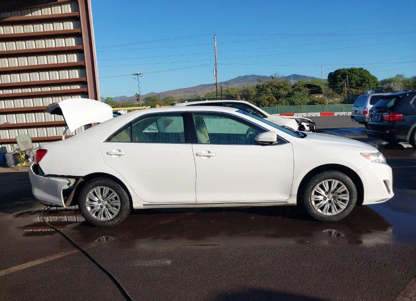 Photo 13 of 2013 Toyota Camry LE (VIN 4T1BF1FK1DU205181)