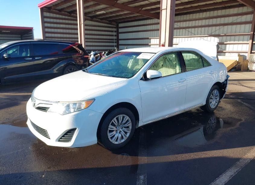 Photo 2 of 2013 Toyota Camry LE (VIN 4T1BF1FK1DU205181)
