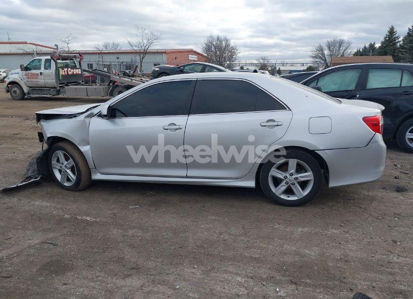 Photo 14 of 2013 Toyota Camry SE (VIN 4T1BF1FK1DU206993)