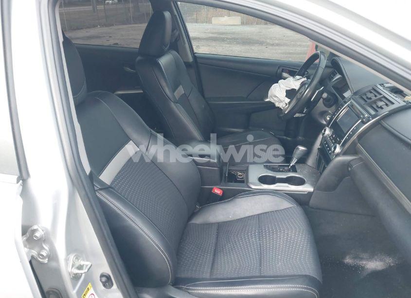 Photo 5 of 2013 Toyota Camry SE (VIN 4T1BF1FK1DU206993)