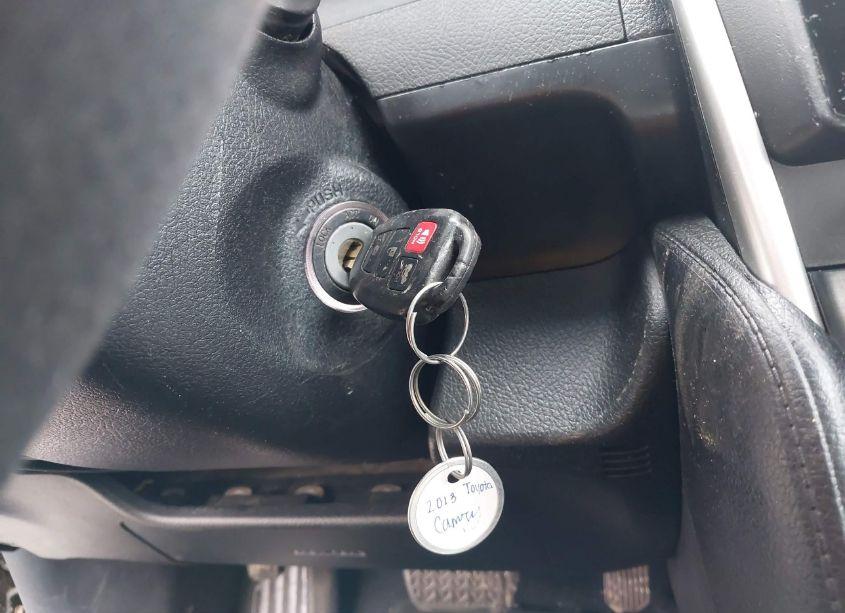 Photo 11 of 2013 Toyota Camry SE (VIN 4T1BF1FK1DU215225)