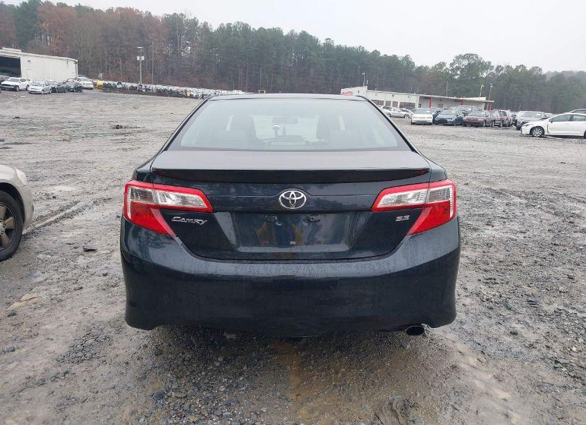 Photo 16 of 2013 Toyota Camry SE (VIN 4T1BF1FK1DU215225)