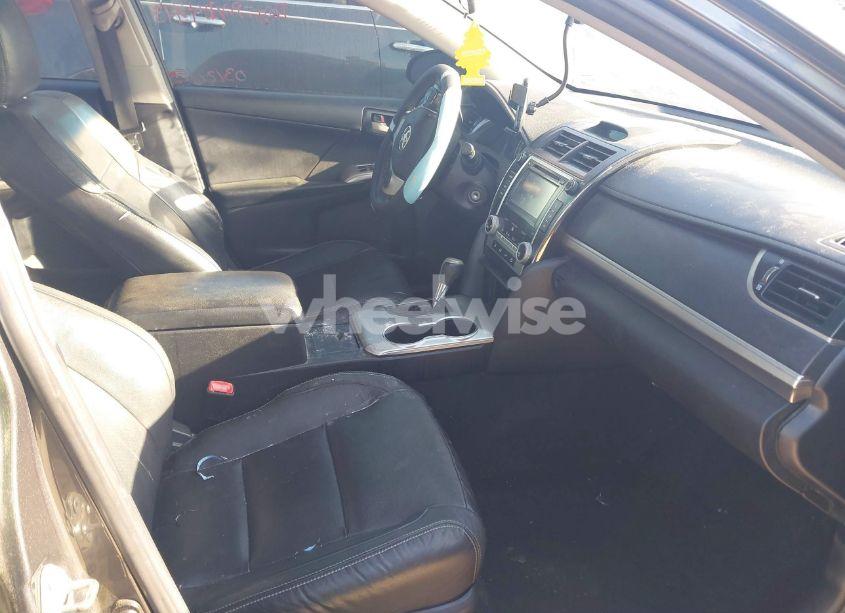 Photo 5 of 2013 Toyota Camry SE (VIN 4T1BF1FK1DU215306)