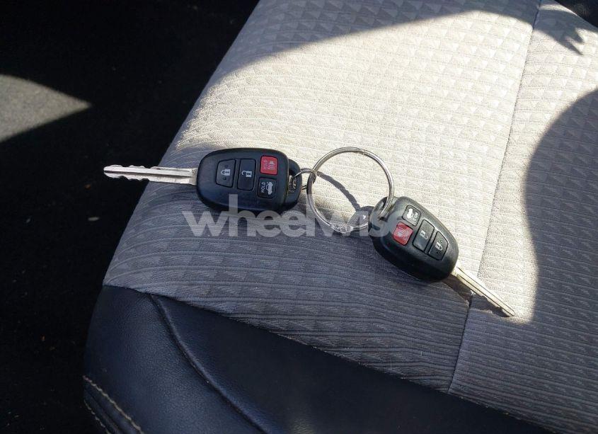 Photo 11 of 2013 Toyota Camry SE (VIN 4T1BF1FK1DU238097)