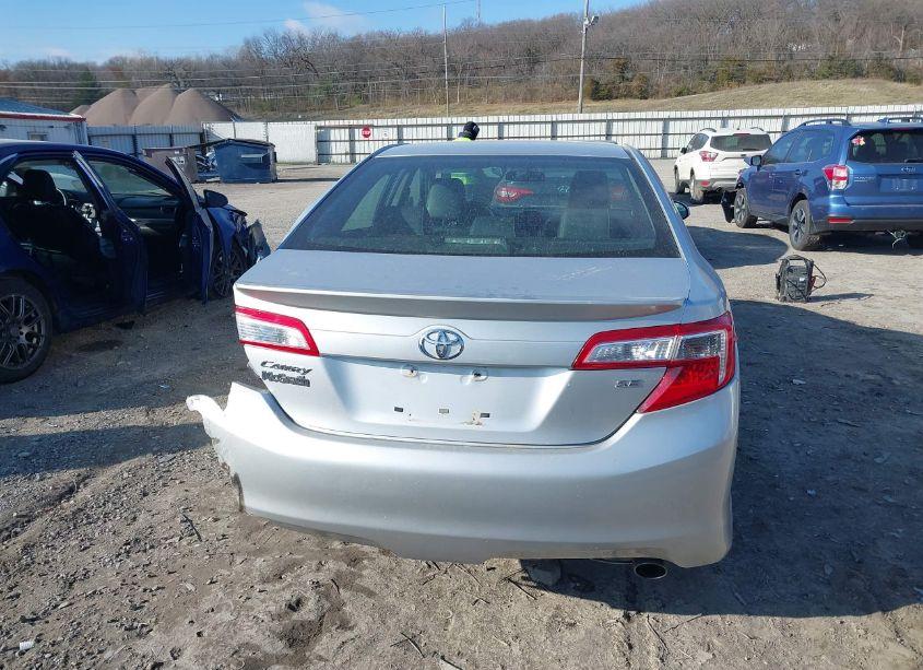 Photo 16 of 2013 Toyota Camry SE (VIN 4T1BF1FK1DU249293)