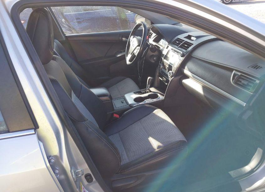 Photo 5 of 2013 Toyota Camry SE (VIN 4T1BF1FK1DU249293)