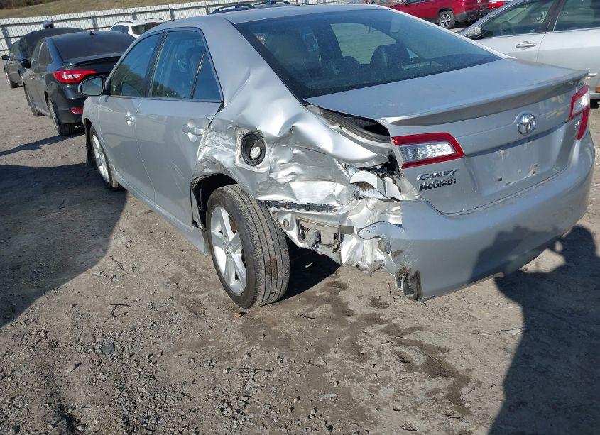 Photo 6 of 2013 Toyota Camry SE (VIN 4T1BF1FK1DU249293)