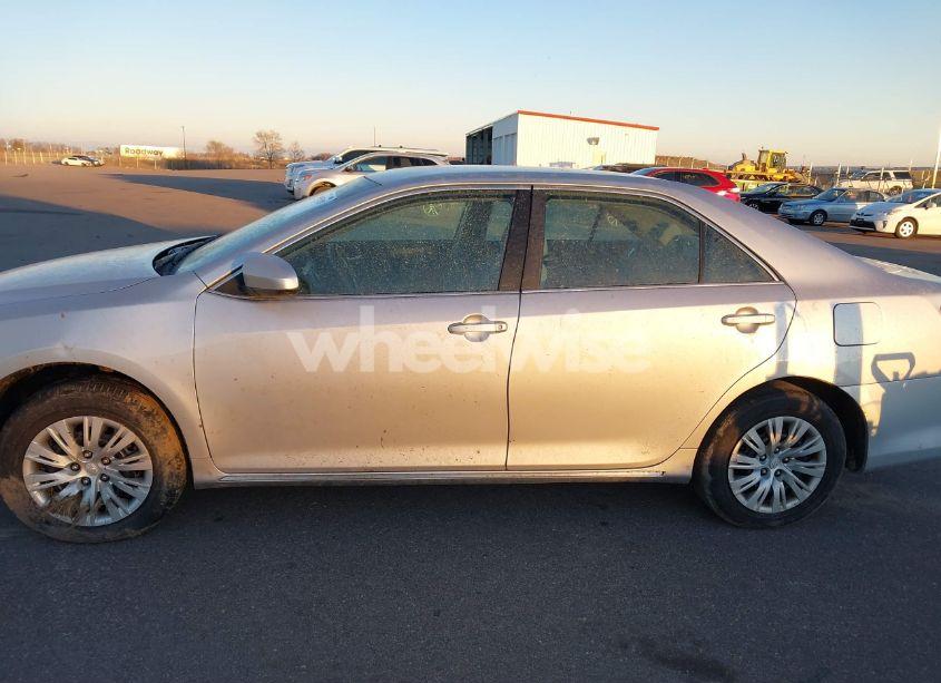 Photo 14 of 2013 Toyota Camry LE (VIN 4T1BF1FK1DU272007)