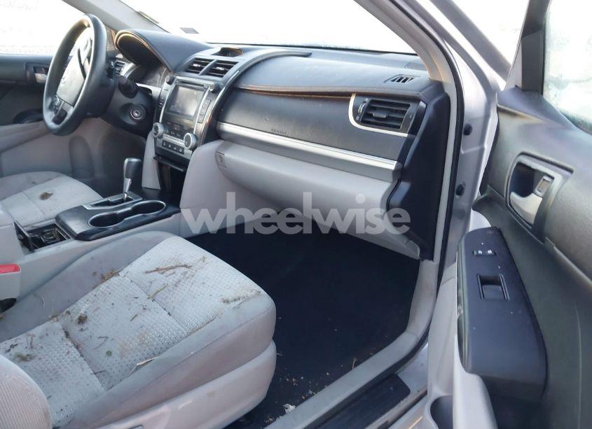 Photo 5 of 2013 Toyota Camry LE (VIN 4T1BF1FK1DU272007)