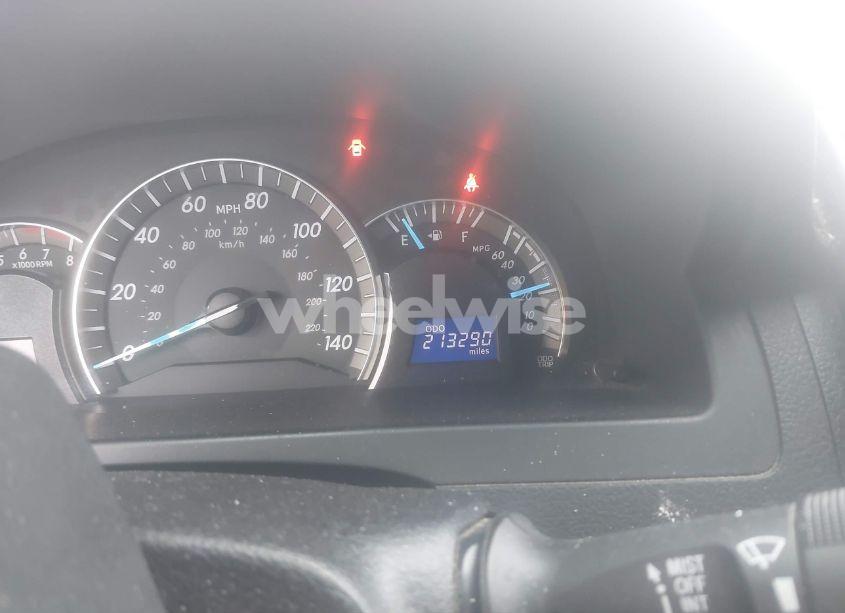 Photo 15 of 2013 Toyota Camry SE (VIN 4T1BF1FK1DU278311)