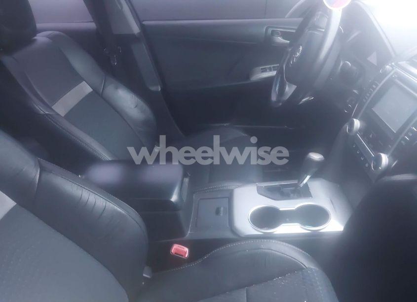 Photo 5 of 2013 Toyota Camry SE (VIN 4T1BF1FK1DU278311)