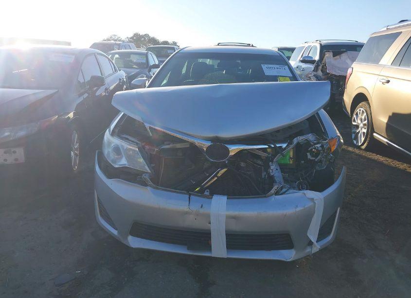 Photo 12 of 2013 Toyota Camry LE (VIN 4T1BF1FK1DU279023)