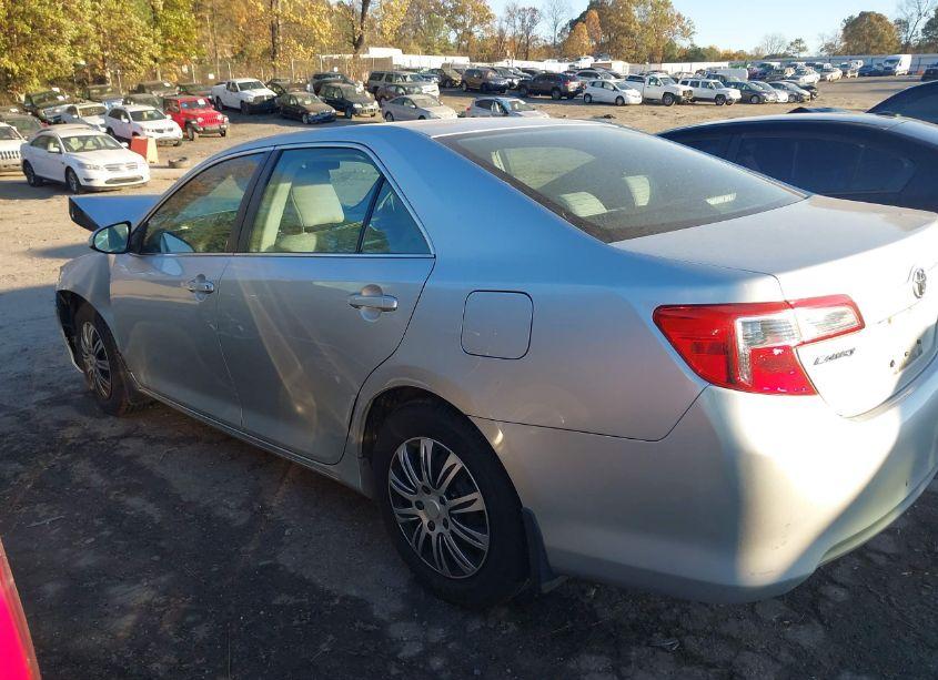 Photo 14 of 2013 Toyota Camry LE (VIN 4T1BF1FK1DU279023)