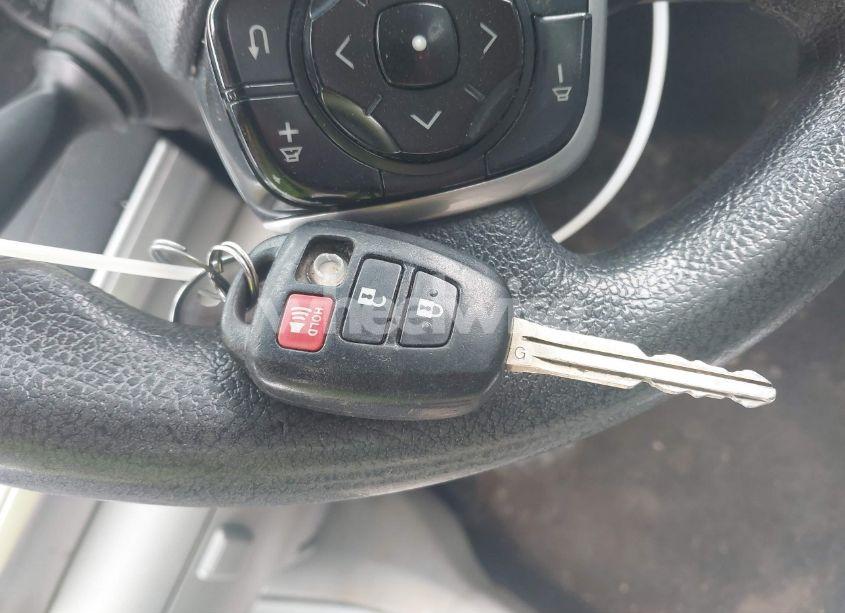 Photo 11 of 2013 Toyota Camry LE (VIN 4T1BF1FK1DU296842)