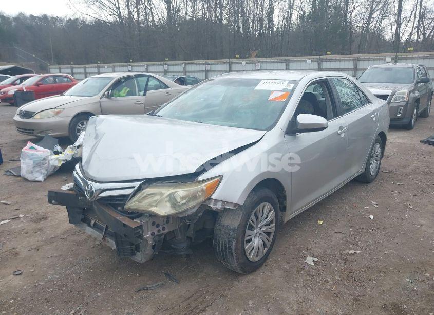 Photo 2 of 2013 Toyota Camry LE (VIN 4T1BF1FK1DU296842)