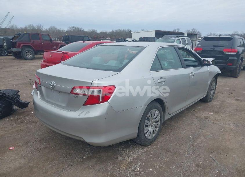 Photo 4 of 2013 Toyota Camry LE (VIN 4T1BF1FK1DU296842)