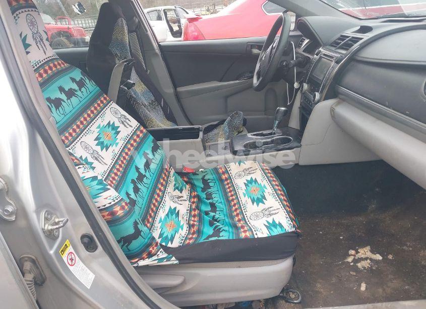 Photo 5 of 2013 Toyota Camry LE (VIN 4T1BF1FK1DU296842)