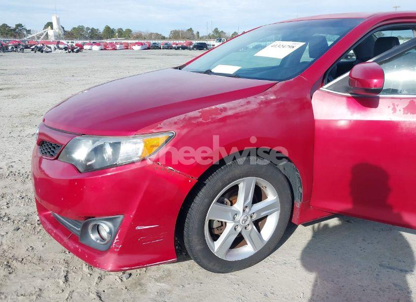 Photo 6 of 2013 Toyota Camry L/SE/LE/XLE (VIN 4T1BF1FK1DU640198)