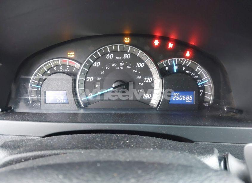 Photo 7 of 2013 Toyota Camry SE (VIN 4T1BF1FK1DU640556)