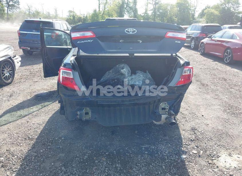 Photo 6 of 2013 Toyota Camry SE (VIN 4T1BF1FK1DU649242)