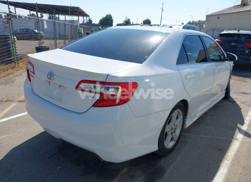Photo 4 of 2013 Toyota Camry SE (VIN 4T1BF1FK1DU653565)