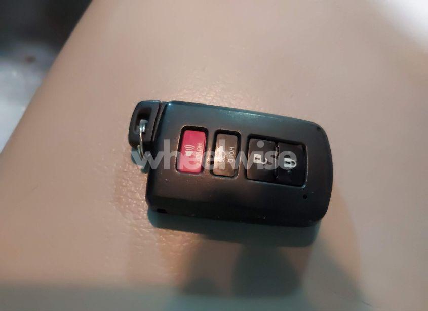 Photo 11 of 2013 Toyota Camry XLE (VIN 4T1BF1FK1DU669250)