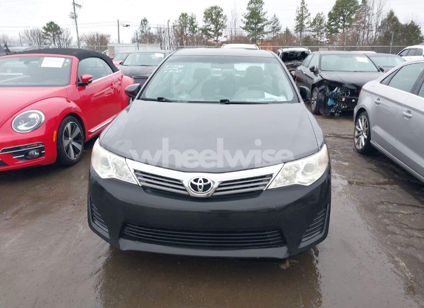 Photo 12 of 2013 Toyota Camry L (VIN 4T1BF1FK1DU675761)