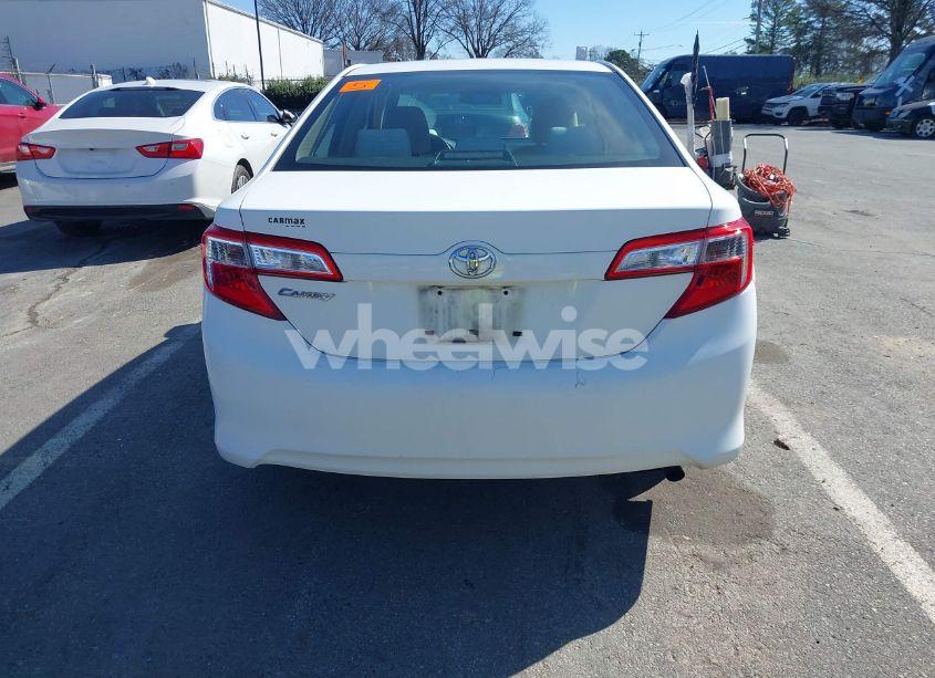 Photo 16 of 2013 Toyota Camry L (VIN 4T1BF1FK1DU680538)