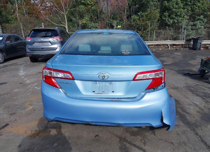 Photo 17 of 2013 Toyota Camry L (VIN 4T1BF1FK1DU681785)