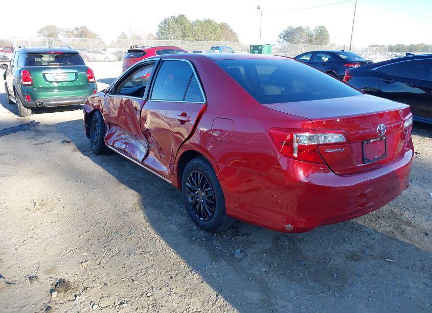 Photo 3 of 2013 Toyota Camry LE (VIN 4T1BF1FK1DU704434)