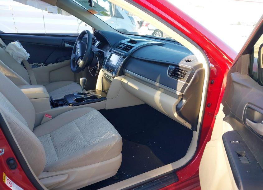 Photo 5 of 2013 Toyota Camry LE (VIN 4T1BF1FK1DU704434)