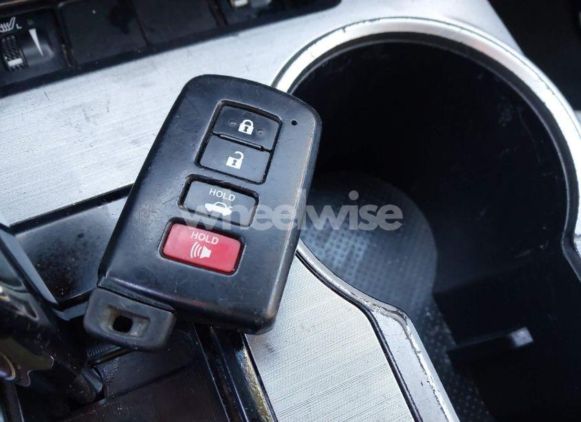 Photo 11 of 2013 Toyota Camry SE (VIN 4T1BF1FK1DU715952)