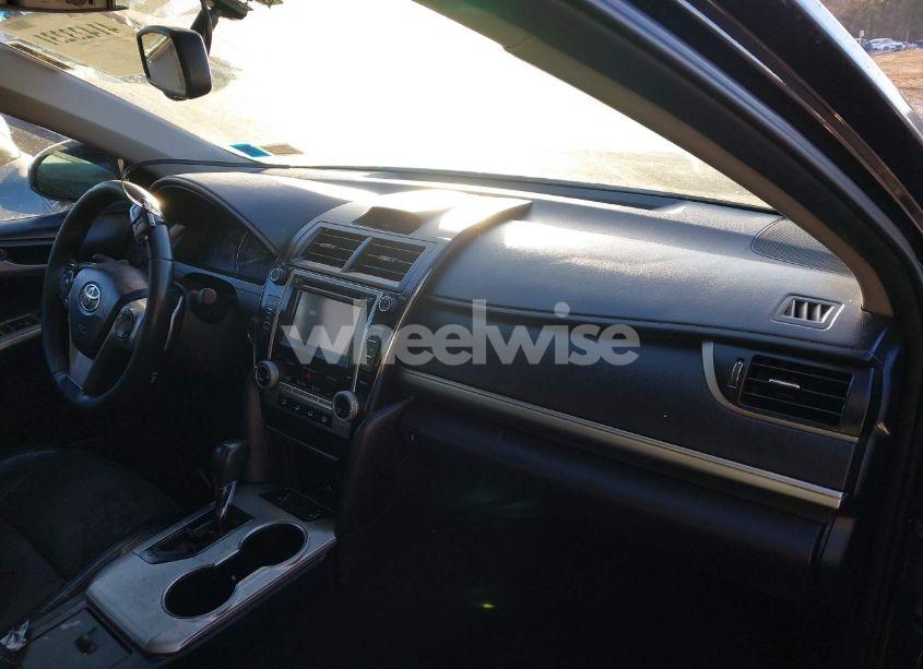 Photo 5 of 2013 Toyota Camry SE (VIN 4T1BF1FK1DU715952)