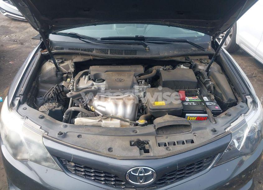 Photo 10 of 2013 Toyota Camry SE (VIN 4T1BF1FK1DU720911)