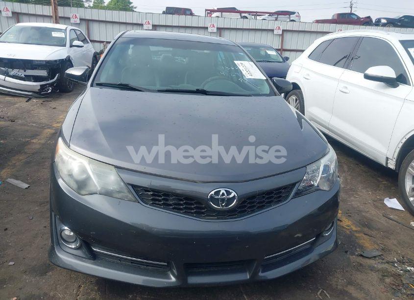 Photo 12 of 2013 Toyota Camry SE (VIN 4T1BF1FK1DU720911)