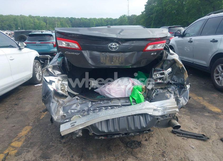 Photo 16 of 2013 Toyota Camry SE (VIN 4T1BF1FK1DU720911)