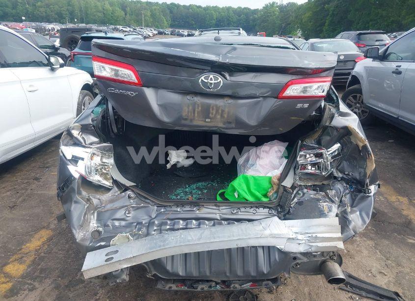 Photo 6 of 2013 Toyota Camry SE (VIN 4T1BF1FK1DU720911)