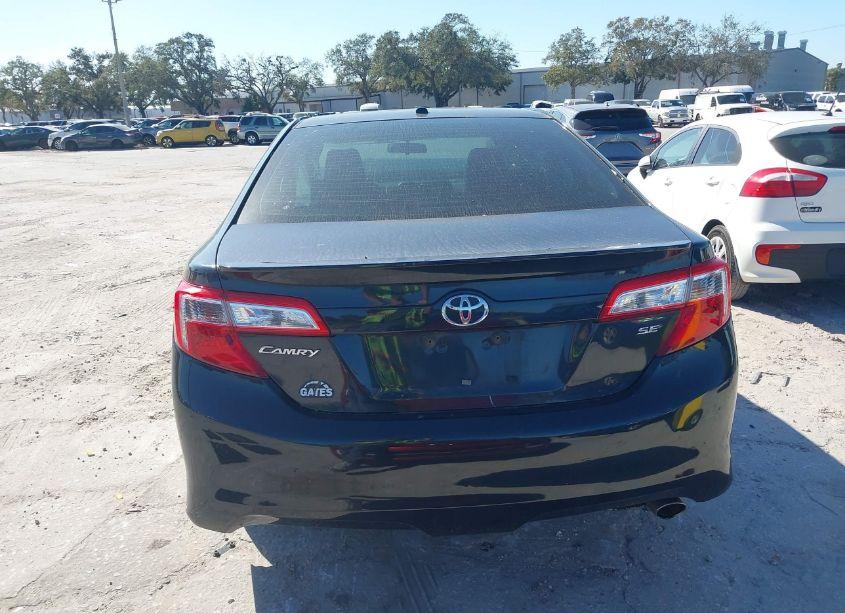 Photo 16 of 2014 Toyota Camry SE SPORT (VIN 4T1BF1FK1EU319201)