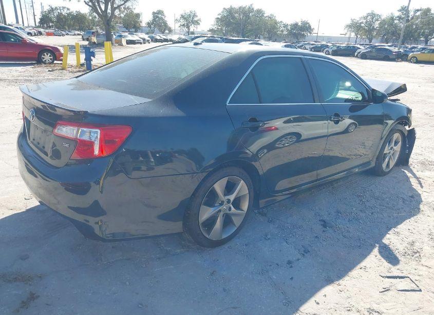 Photo 4 of 2014 Toyota Camry SE SPORT (VIN 4T1BF1FK1EU319201)