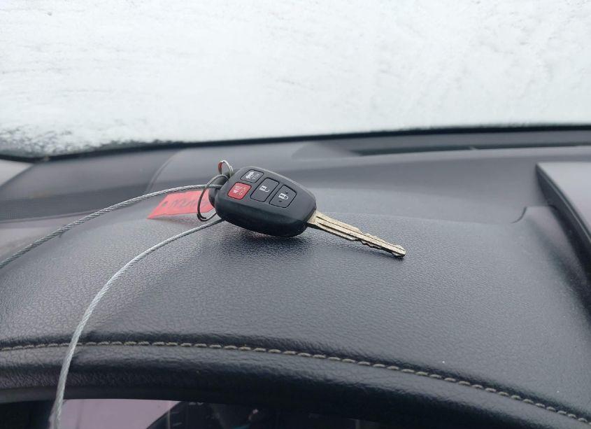 Photo 11 of 2014 Toyota Camry LE (VIN 4T1BF1FK1EU326732)