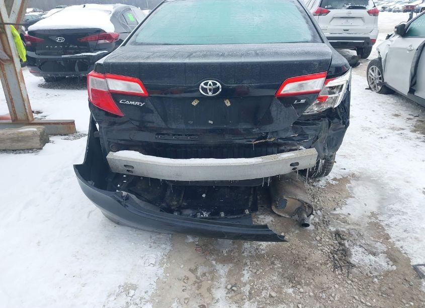 Photo 6 of 2014 Toyota Camry LE (VIN 4T1BF1FK1EU326732)