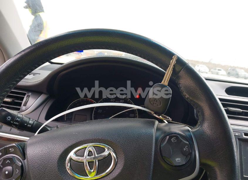 Photo 11 of 2014 Toyota Camry XLE (VIN 4T1BF1FK1EU357642)