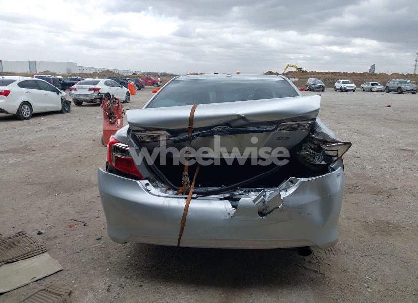 Photo 16 of 2014 Toyota Camry XLE (VIN 4T1BF1FK1EU357642)
