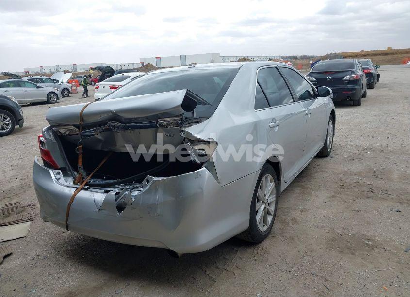 Photo 4 of 2014 Toyota Camry XLE (VIN 4T1BF1FK1EU357642)