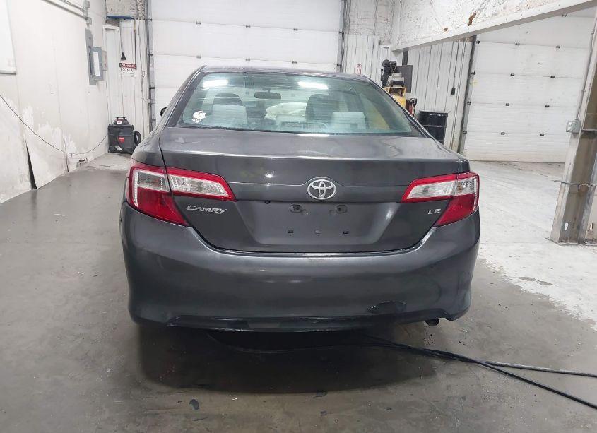 Photo 16 of 2014 Toyota Camry LE (VIN 4T1BF1FK1EU387496)