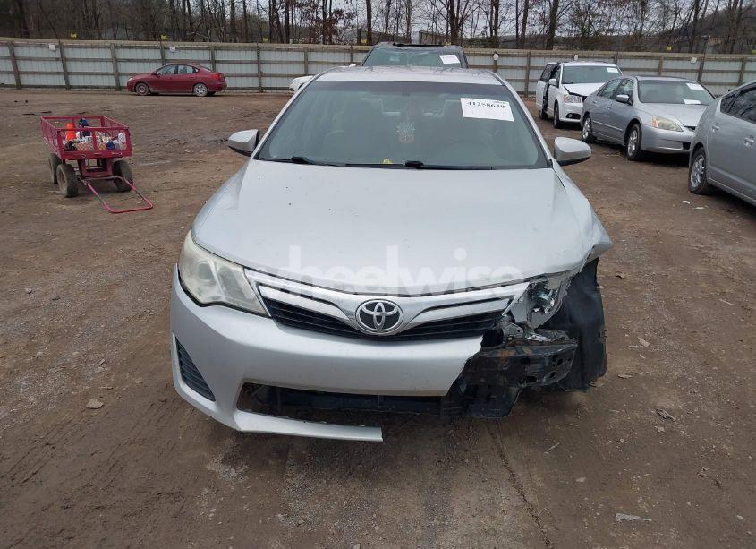 Photo 12 of 2014 Toyota Camry LE (VIN 4T1BF1FK1EU401820)