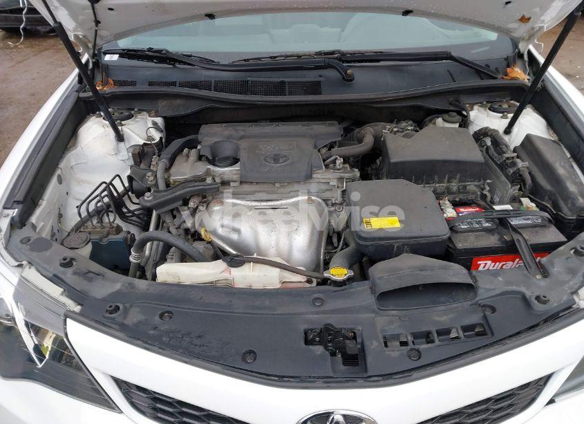 Photo 10 of 2014 Toyota Camry SE (VIN 4T1BF1FK1EU411599)