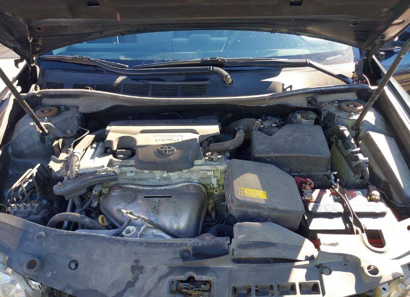 Photo 10 of 2014 Toyota Camry SE (VIN 4T1BF1FK1EU446224)