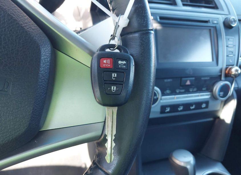 Photo 11 of 2014 Toyota Camry SE (VIN 4T1BF1FK1EU446224)